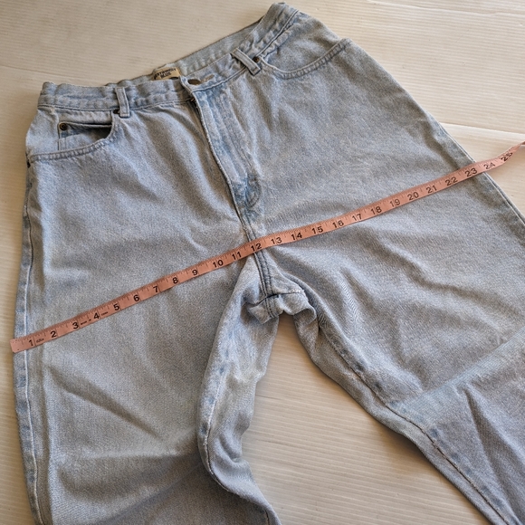 VINTAGE Northwest Blue faded light wash high rise tapered leg mom jeans - Picture 11 of 13